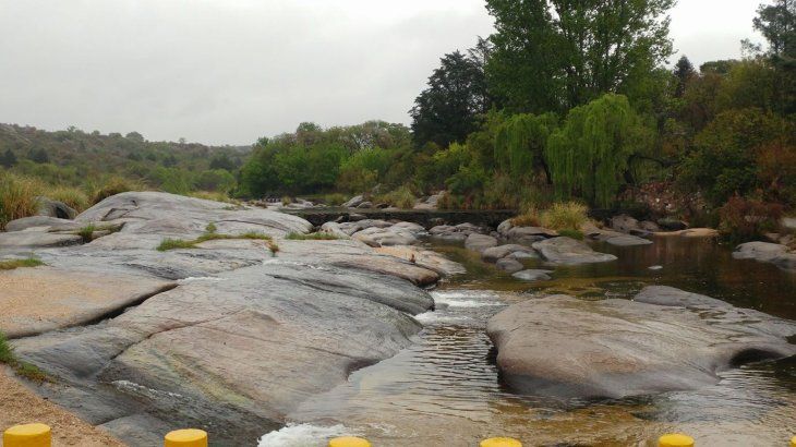 Este lugar tiene como principal atractivo su río, en el cual se concentran gran parte de sus actividades. Este lugar tiene como principal atractivo su río, en el cual se concentran gran parte de sus actividades.