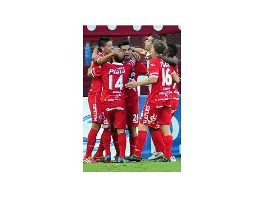 Argentinos volvió al triunfo tras cuatro fechas.