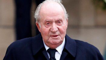 Juan Carlos dijo que se iba de Espa&ntilde;a para facilitar el ejercicio de funciones de su hijo, el rey Felipe VI.