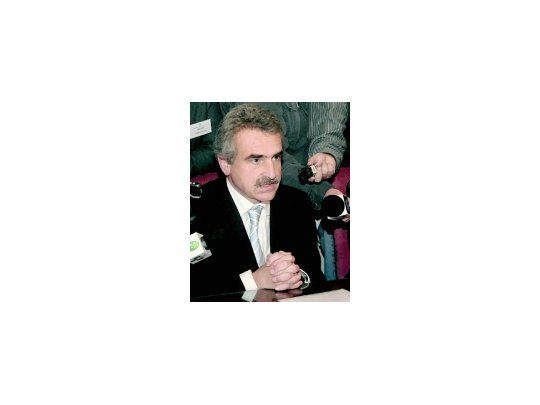 Agustín Rossi intentará recuperar, el domingo 24 de julio, la gobernación para el peronismo santafesino.