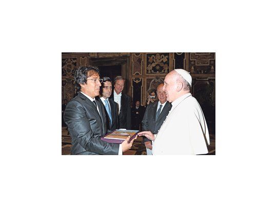 1.300 mensajes infantiles para el papa