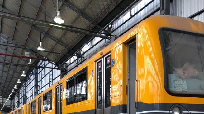 Subterráneos de Buenos Aires subastó 35 coches que se vendieron a un promedio de $ 800.000 cada uno. 
