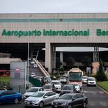 Checa lo que se vivió este sábado 2 de mayo en el aeropuerto de la CDMX. Checa lo que se vivió este sábado 2 de mayo en el aeropuerto de la CDMX.