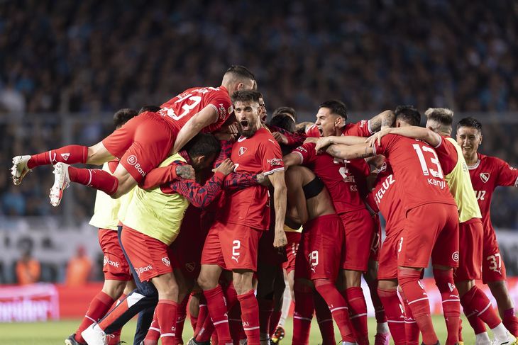 Independiente lleva más festejos que su clásico rival, pero Racing lo duplica en el valor de su plantel. Independiente lleva más festejos que su clásico rival, pero Racing lo duplica en el valor de su plantel.