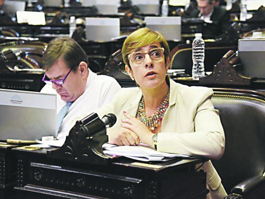 Gabriela Burgos.