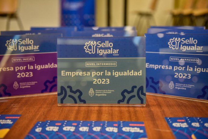 El Sello Igualar estableció tres niveles de implementación de políticas de igualdad. El Sello Igualar estableció tres niveles de implementación de políticas de igualdad.