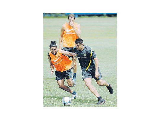 Juan Román Riquelme jugará el viernes ante Olimpo y el martes frente a Zamora. El jugador fue preservado en la pretemporada, pero ahora tendrá rodaje en los dos campeonatos.