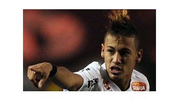 Neymar es pretendido por losprincipales clubes del mundo.