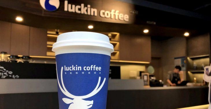 Luckin Coffee, la cadena que en un solo día recaudó u$s 561 millones y  quiere