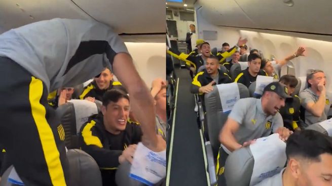 Los jugadores de Peñarol saltaron y golpearon los asientos durante el vuelo hacia Buenos Aires.