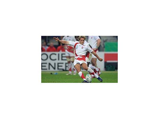 Pegada. Wilkinson ya no estará en 2015, pero regresó para el Mundial de Nueva Zelanda.