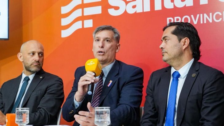 El ministro de Economía de Santa Fe, Pablo Olivares.