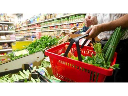 ¿Cuáles son los productos de la canasta básica que más aumentaron en el primer semestre?