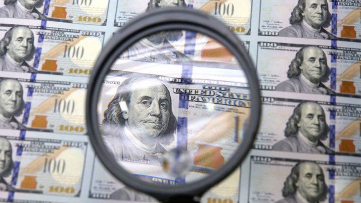 Los inversores siguen apostando por el d&oacute;lar.