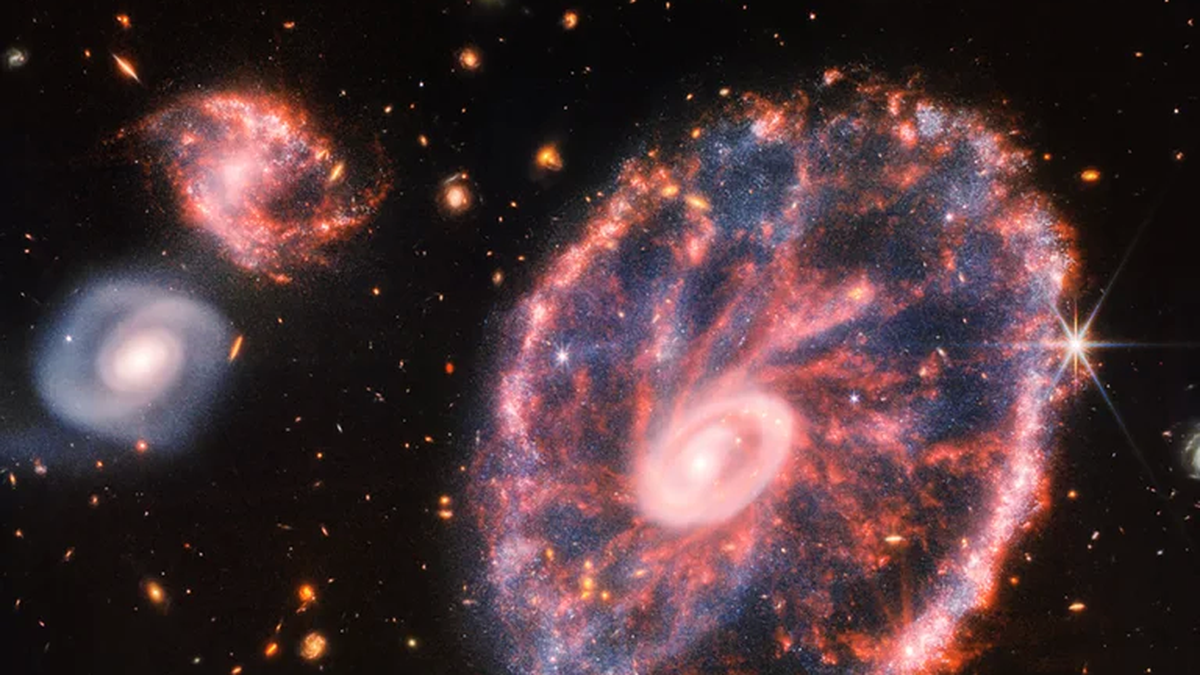 Telescopio James Webb: captó una imagen sin precedentes de la galaxia Cartwheel