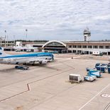 El 2025 cerró cifras récord en vuelos dentro del país y un eje de ese cambio fue el negocio de servicios de rampa, esencial para la operación diaria de los aeropuertos. El 2025 cerró cifras récord en vuelos dentro del país y un eje de ese cambio fue el negocio de servicios de rampa, esencial para la operación diaria de los aeropuertos.