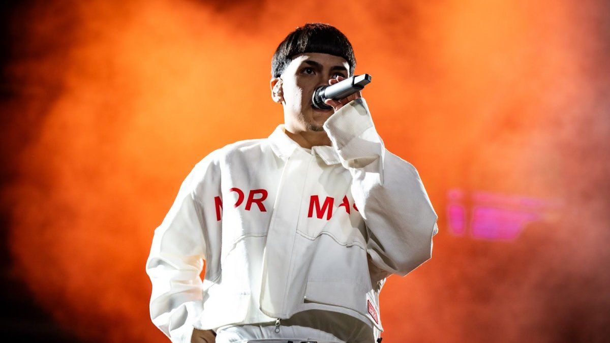 Milo J announces his Latin American tour in 2025
