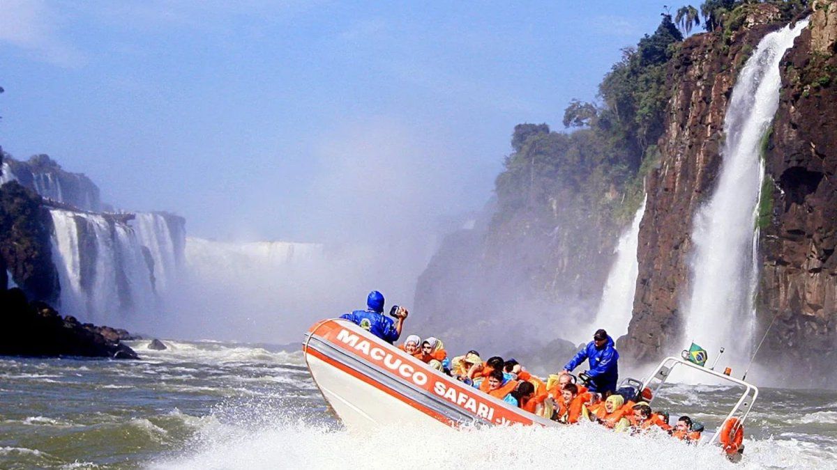 Murió un turista neerlandés tras el accidente de una embarcación en las Cataratas del Iguazú