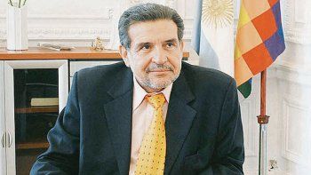 Beder Herrera pide debatir
