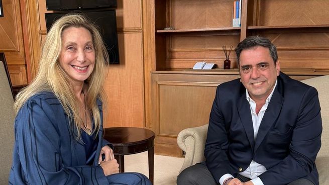 Karina Milei y Lisandro Catalán en la Casa Rosada, este martes.