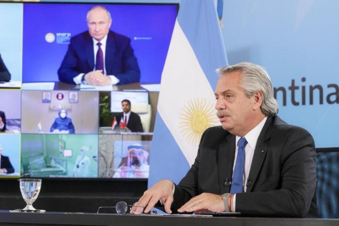 Alberto Fernández y Vladimir Putin pusieron en marcha la producción en Argentina de la vacuna Sputnik V
