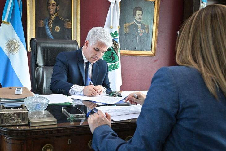 El puntano Claudio Poggi es, hasta el momento, el último gobernador en desdoblar las elecciones locales.