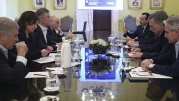 Mauricio Macri encabezando una reunión del Gabinete de ministros.&nbsp;