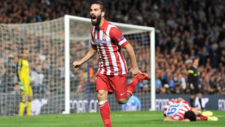 Disputó 178 partidos y marcó 22 goles con el Atlético Madrid. Disputó 178 partidos y marcó 22 goles con el Atlético Madrid.