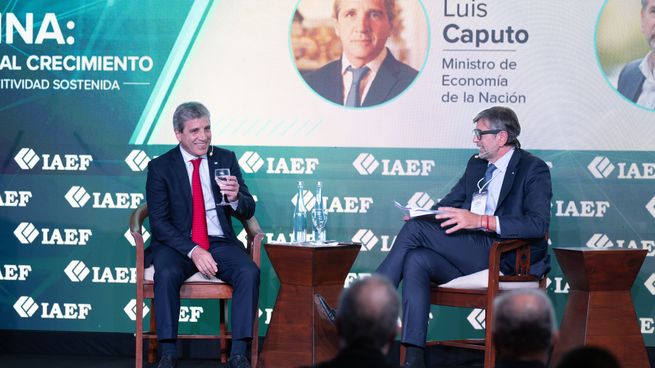 Luis Caputo habló desde IAEF en Iguazú.