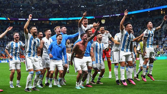 El deshago argentino. La Selección superó a Países Bajos por penales y es semifinalista.