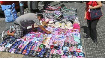Cayó la venta ilegal callejera en la ciudad de Buenos Aires.
