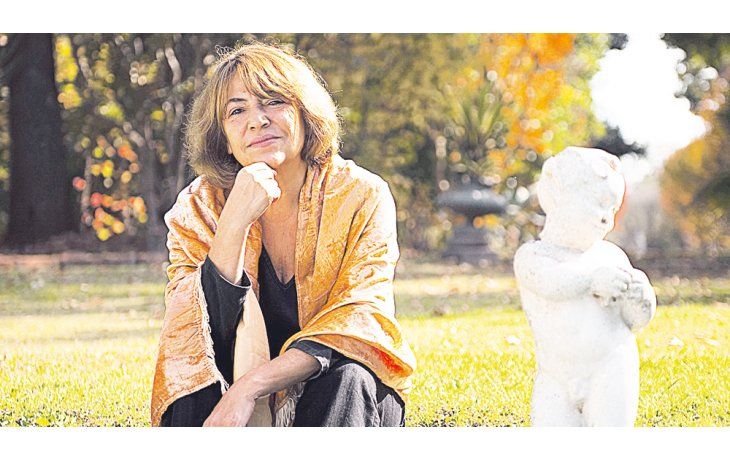 ámbito.com | Serrano. “La novela trata de pasiones, de solidaridad, de heroísmo”.