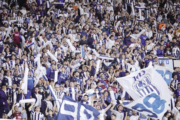 Dos caras. El estadio de Huracán fue clausurado tras el partido con Boca. Talleres pide mayor aforo para recibir el jueves a River.