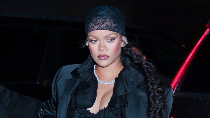 Su estilo particular la posicionó rápidamente entre las artistas más destacadas del país. Su estilo particular la posicionó rápidamente entre las artistas más destacadas del país.