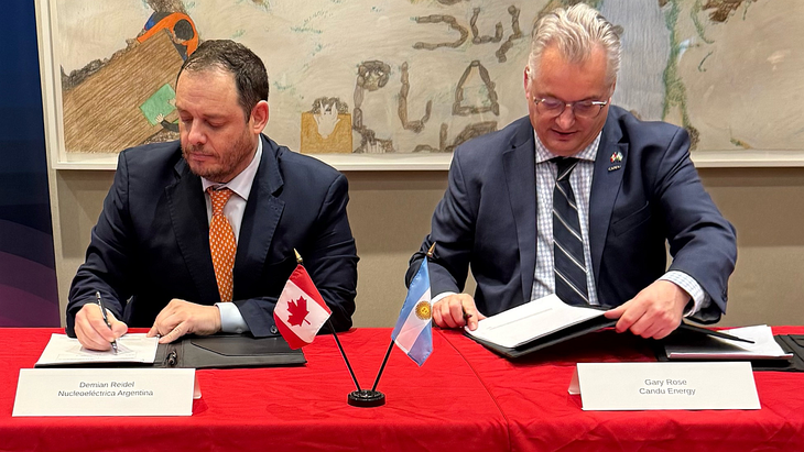 El memorando lo firmaron Demian Reidel, por Nucleoeléctrica, y Gary Rose, por Candu Energy. El memorando lo firmaron Demian Reidel, por Nucleoeléctrica, y Gary Rose, por Candu Energy. 