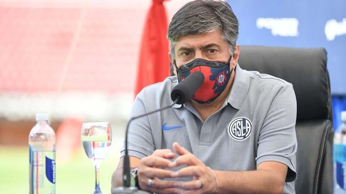 Fernando Berón directed the first practice at San Lorenzo after the departure from Troglio