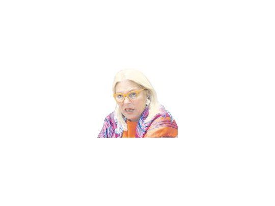 Carrió presiona