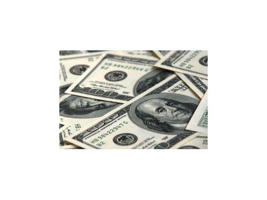Dólar blue bajó a $ 15,45 y oficial se mantuvo a $ 9,335