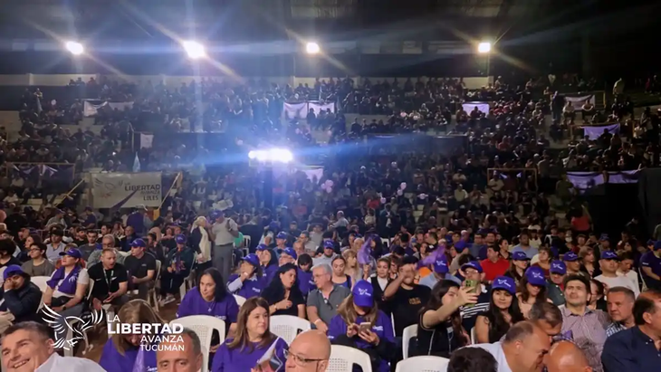 Imagen del acto de Karina Milei en el club Villa Luján.