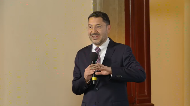 Martí Batres, titular del ISSSTE, en la Mañanera de este martes.