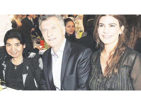 Cena. Mauricio Macri, junto a Juliana Awada y Margarita Barrientos. El Presidente busca aprobar leyes clave antes que llegue la campaña 2017.