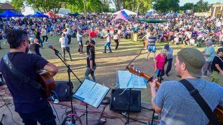 La fiesta del fiambre es un evento que reúne alrededor de 12000 personas cada año.