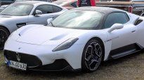 La lista de los 10 autos seriados más caros del 2023.