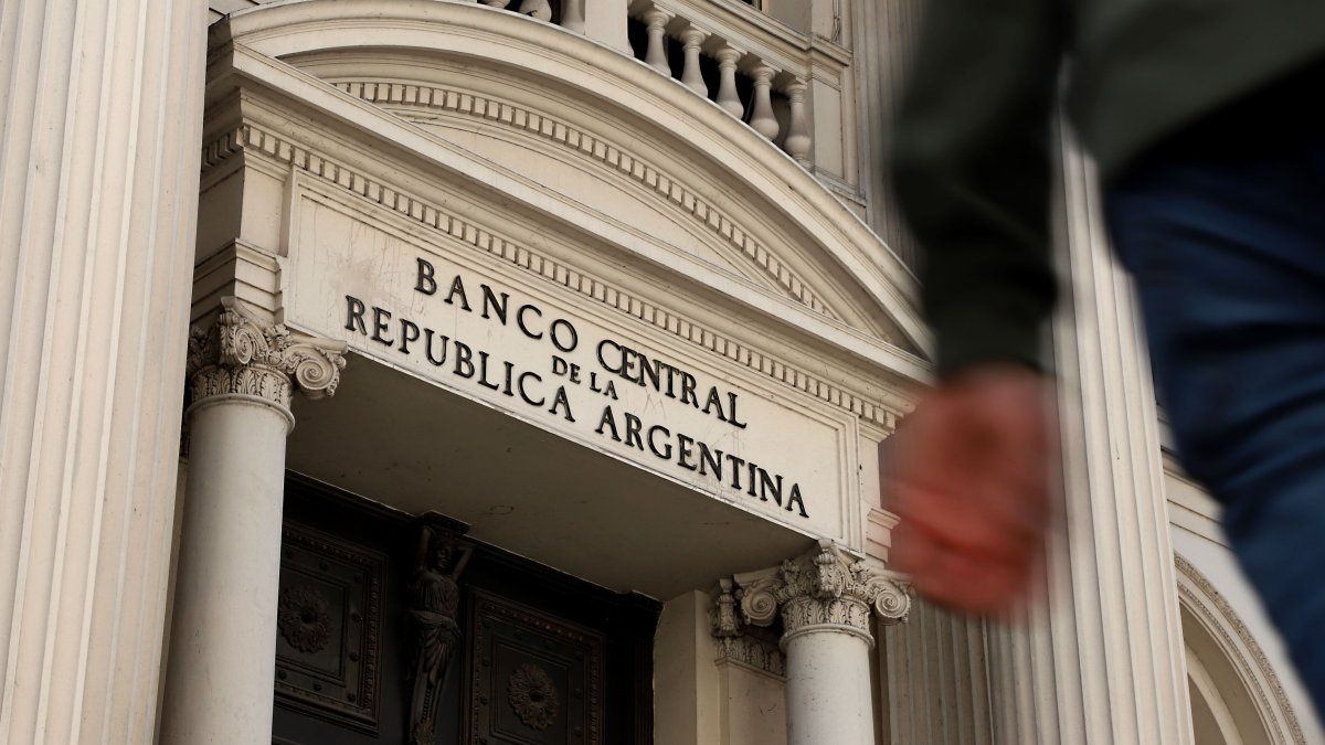 Dollar today: how much it operates at this Wednesday, October 8