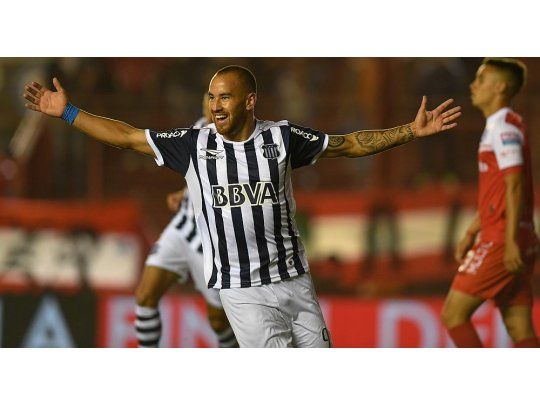 Arias marcó el primer tanto para los de Córdoba.