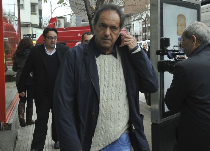 El PJ brindó el último adiós al histórico dirigente, Juan Carlos Mazzón (foto 1)