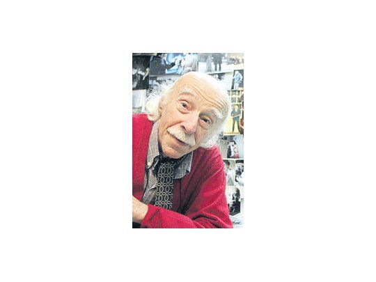 Berliner: «Cada vez que los chicos de la Enerc necesitan un viejo para un corto, los profesores me señalan. Claro que no les cobro. A Punta del Este traje uno, ‘Golem 1941’, donde hago de rabino».