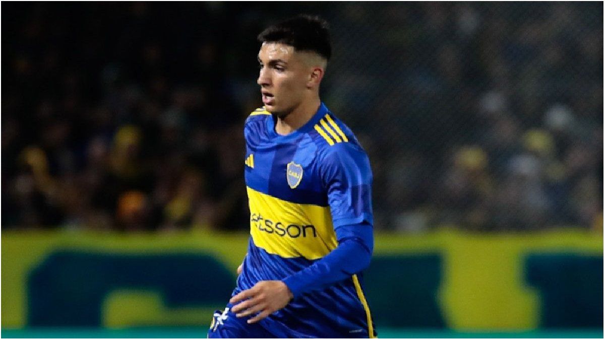 The first player who would leave Boca in the middle of the year