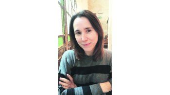 ámbito.com | Ana Wajszczuk. “Una guerra es una circunstancia tan extraordinaria que uno no sabe qué clase de persona será: valiente, egoísta, traidora”.