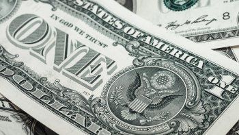 El dólar se ha fortalecido desde mediados de junio tocando su máximo desde el 1 de abril a u$s93,195 unidades.